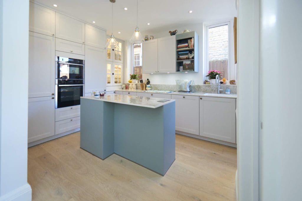 luxury traditional kitchens - Fernleigh Road N21 07 | CasaNora, Putney