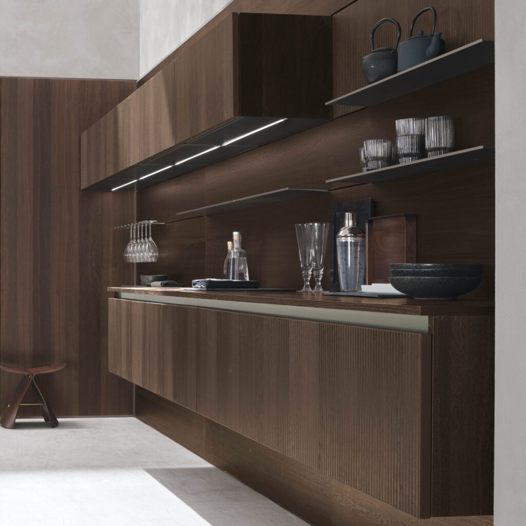 Nuova Boiserie Linea scaled 1 | CasaNora
